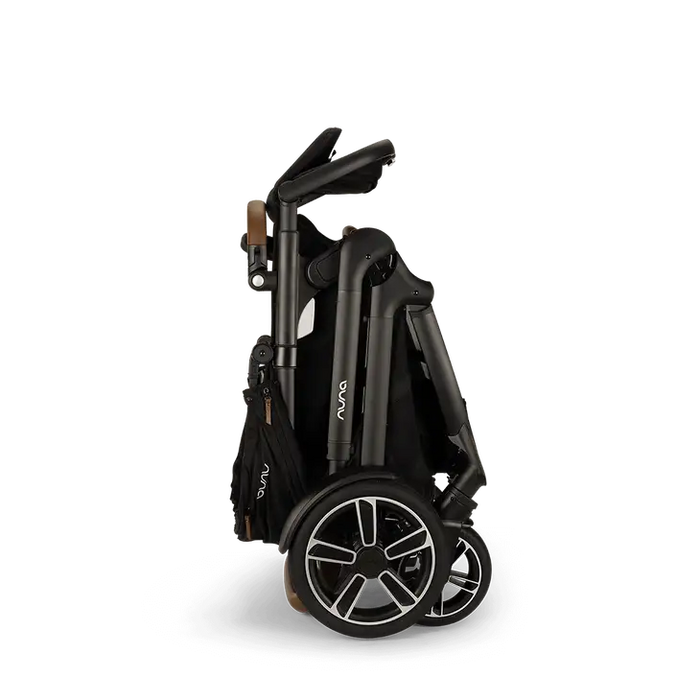 Nuna Demi Next + rider board