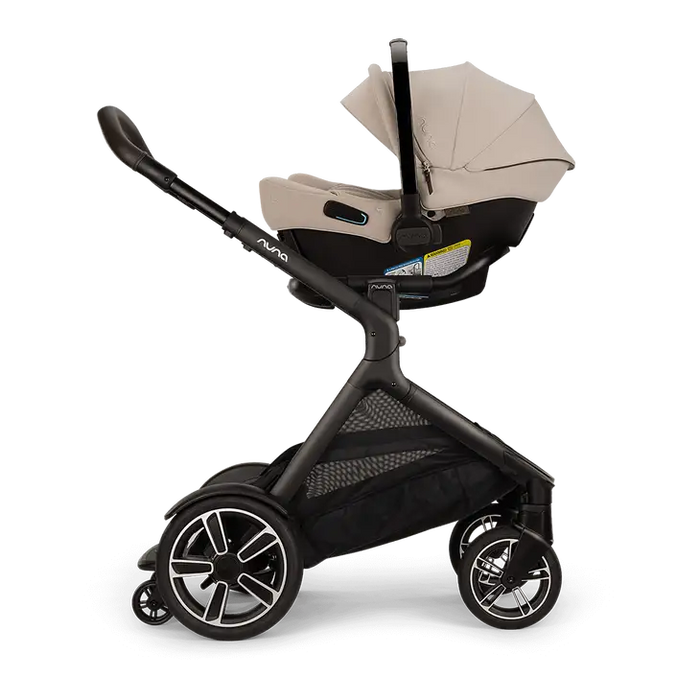 Nuna Demi Next + rider board