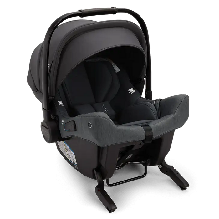Nuna Triv™ Next + Pipa™ Urbn Travel System