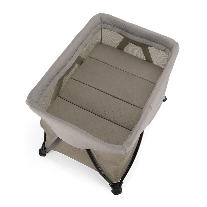 Nuna SENA Aire w/zip off bassinet