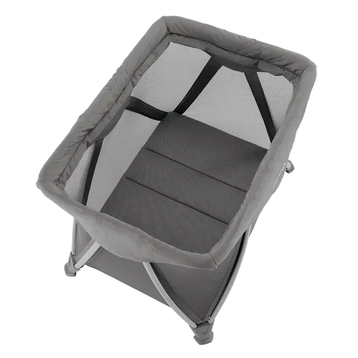 Nuna Sena Aire w Zip-off Bassinet + Changer