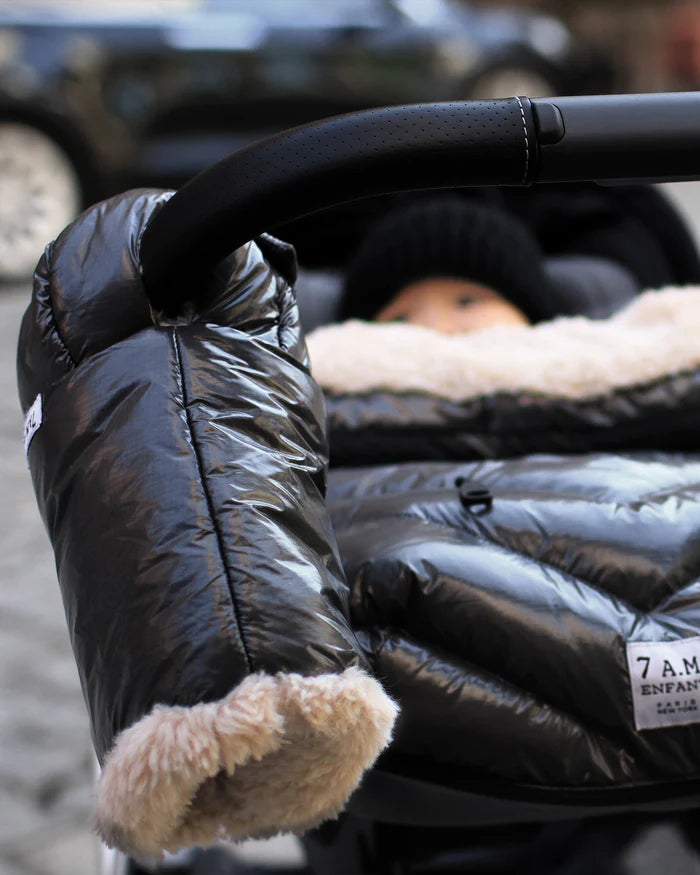 7AM Polar Handmuffs