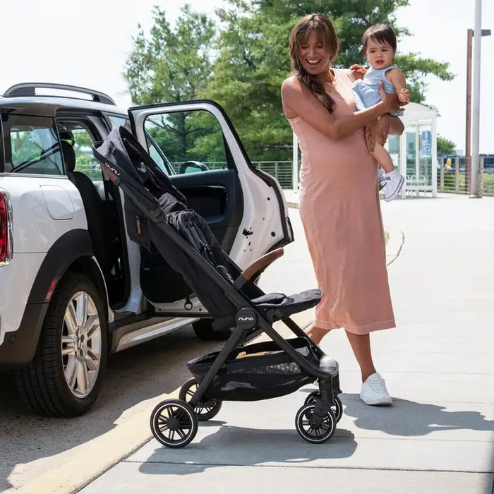 Nuna Trvl Stroller