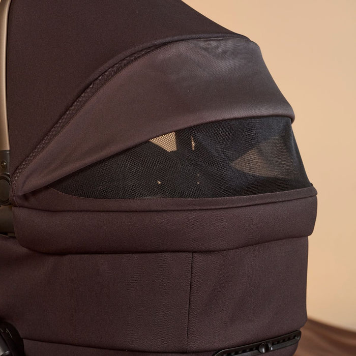 Silver Cross Reef Bassinet