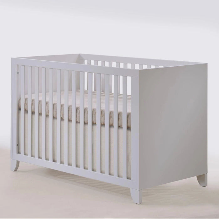Tulip Aiko Classic Crib + Dresser Set