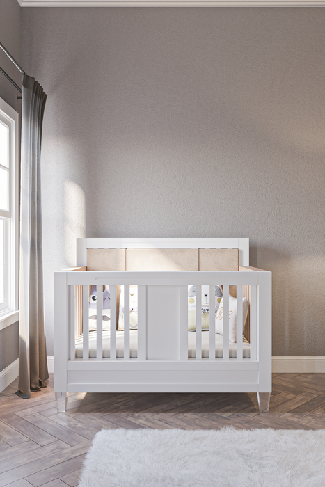 Romina Millenario Convertible Crib with Padded Panel