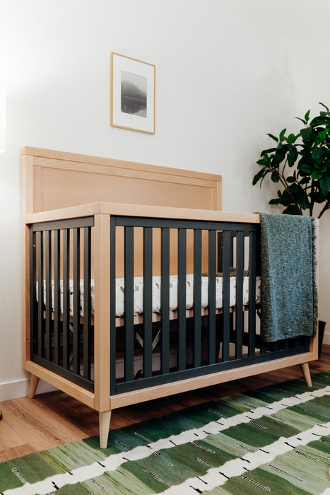 Romina New York Convertible Crib
