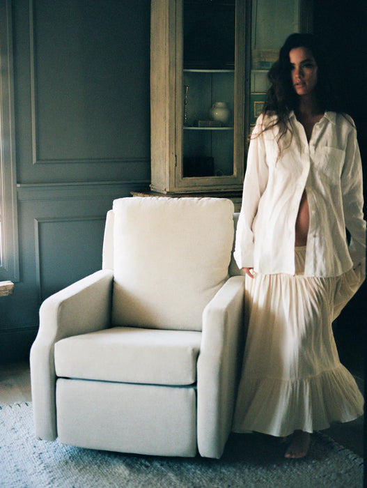 Oilo Harlow Gliding Swivel Nursery Recliner