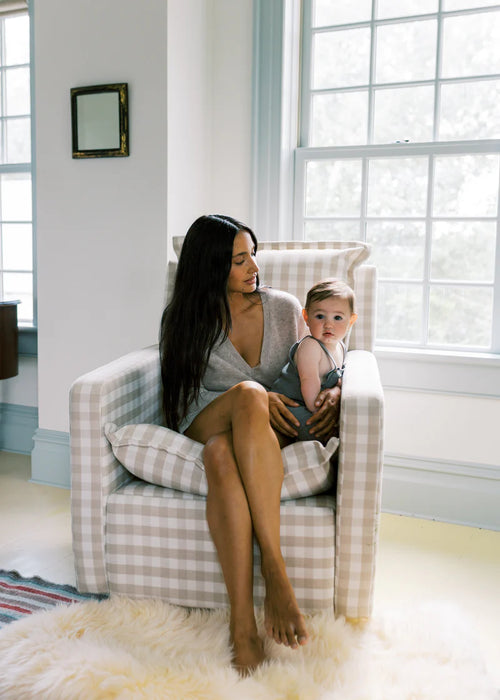 Oilo Flynn Gliding Swivel Nursery Recliner