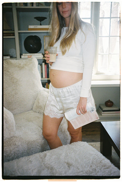 Oilo Ollie: A Chair And A Half - Swivel Nursery Glider with Back Recline Feature