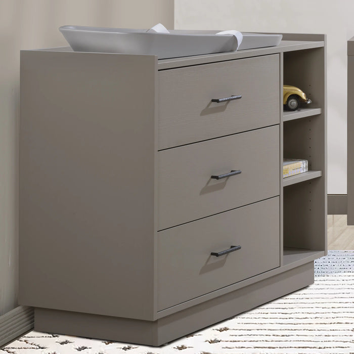 Tulip Tito Convertible Crib + Dresser Set