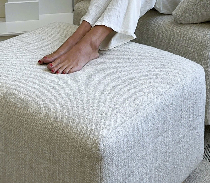 Oilo Ollie Ottoman: Standard Size