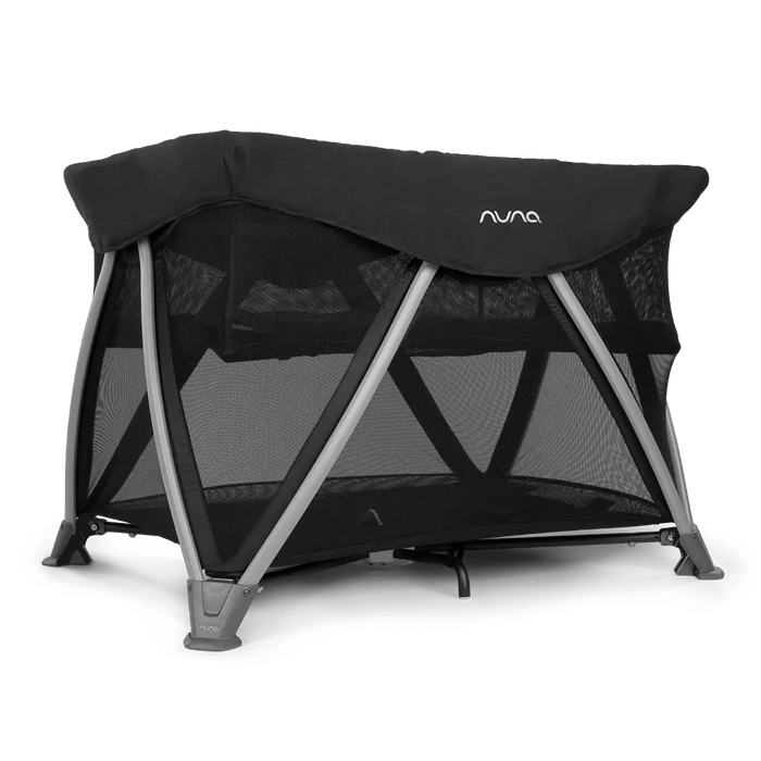 Nuna Sena Aire w Zip-off Bassinet + Changer