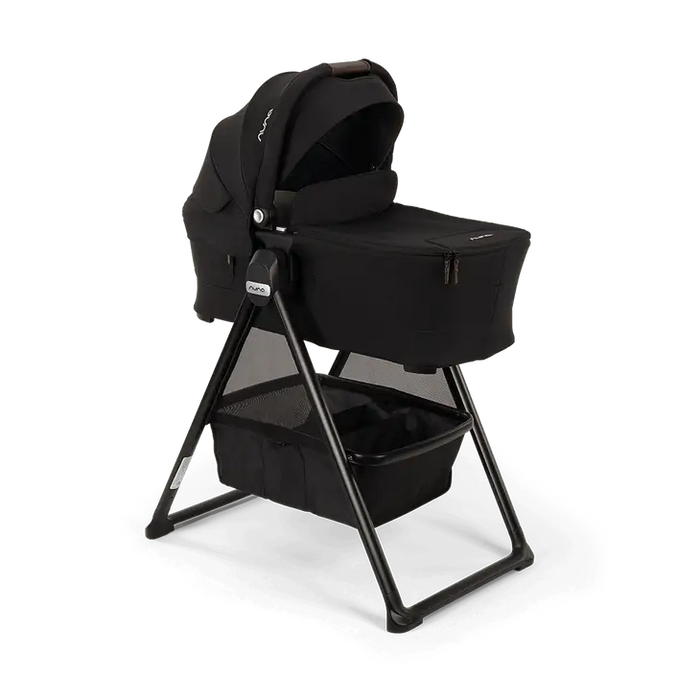 Nuna SWIV™ & TRIV™ series bassinet + stand